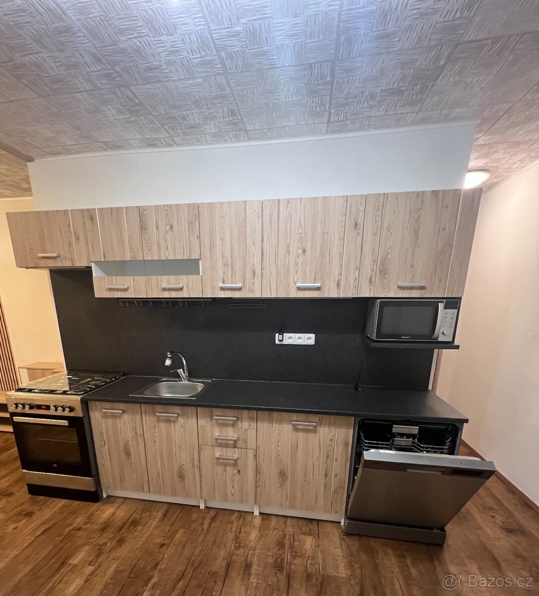 Kuchyňská linka - 2