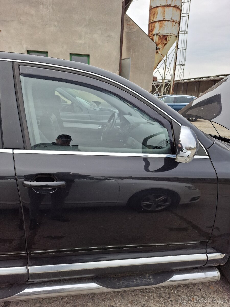 Prodám dveře z auto VW Touareg 2007 - 2