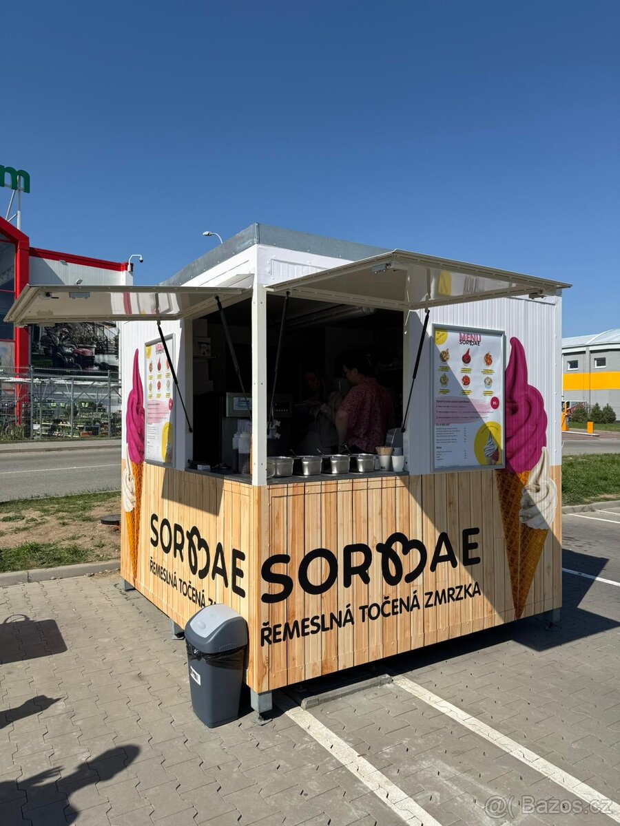 PRODEJNÍ STÁNEK - 2