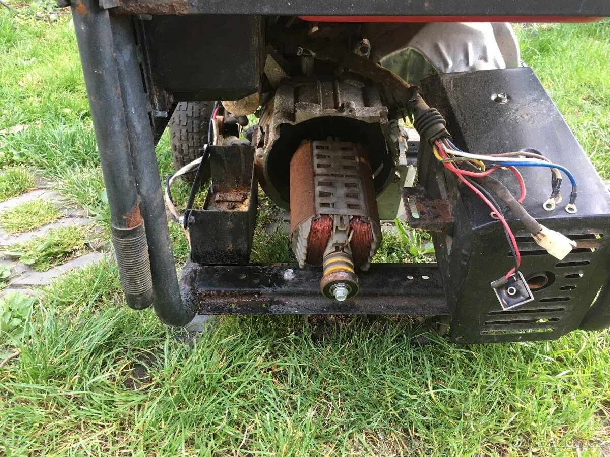 Benz. elektrocentrála generátor BERLAN 5,5kW, motor 13HP - 2