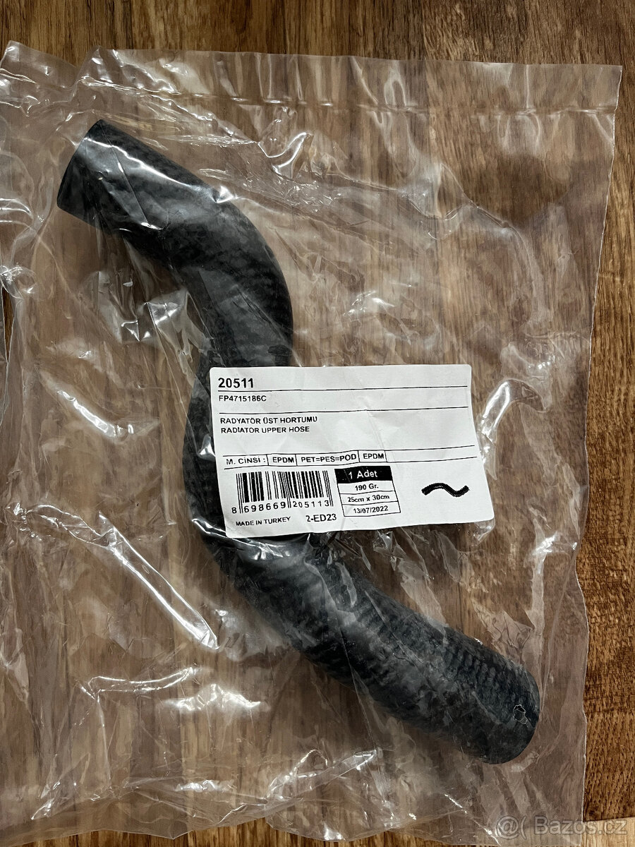 Mazda 323 BJ hadice od chladiče - 2