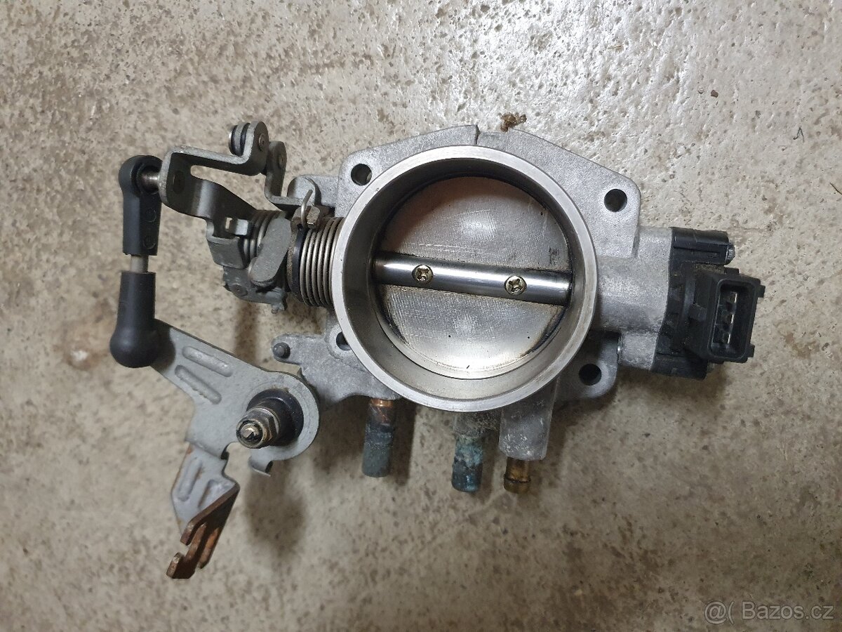 Klapka BMW e36 / e34 motor M50 - 2