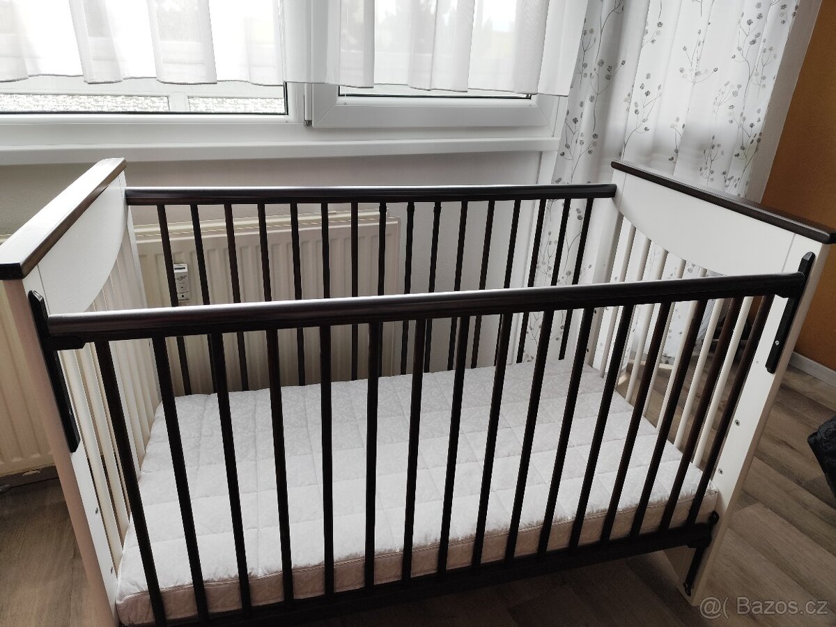 Dětská postýlka Drewex+vybavení - 2