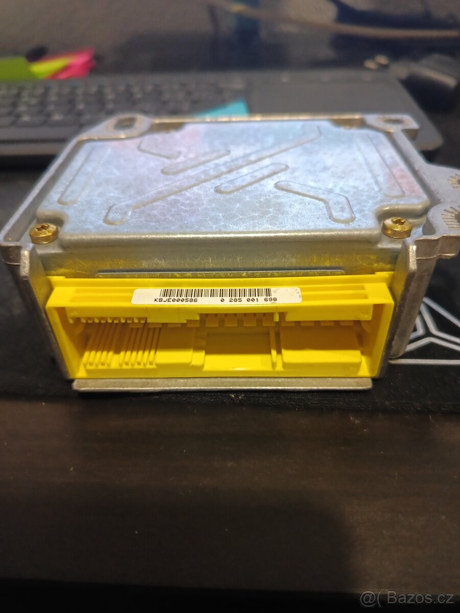 Řídící jednotka airbagu - 2