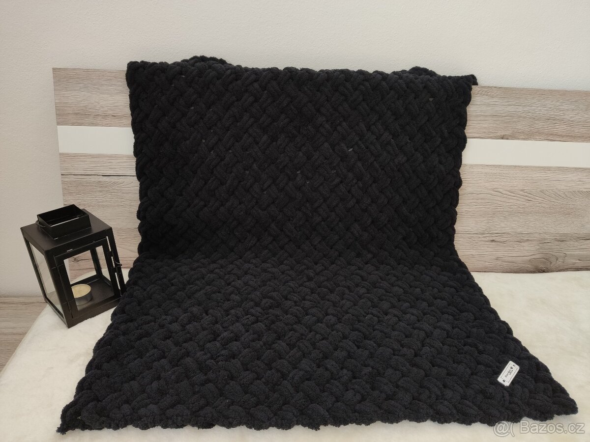 Pletená dětská deka černá - 2