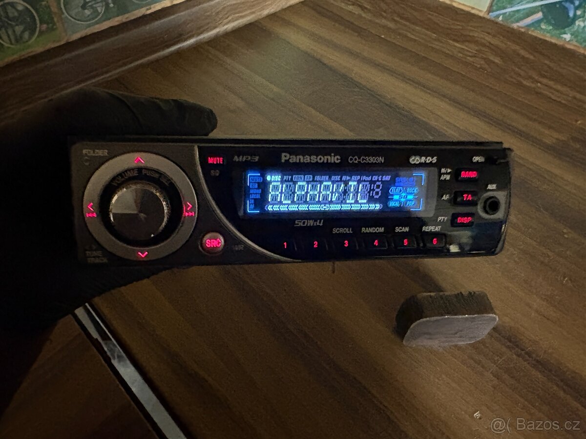 Autorádio Panasonic CQ-C3303N–CD-MP3-AUX-Oldtimera - 2