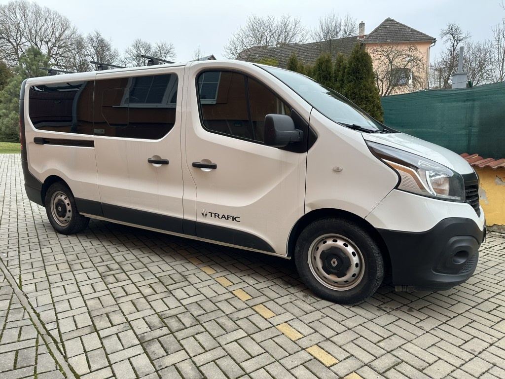 Renault Trafic 1.6dCi 92kW 9 míst - 2