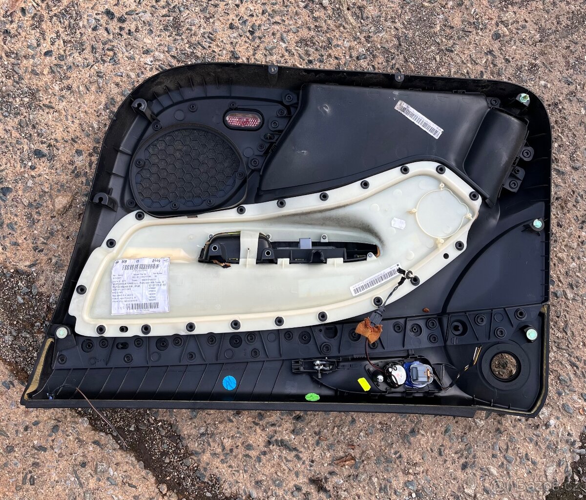 Tapecirung levý přední Škoda Octavia 2 - 2