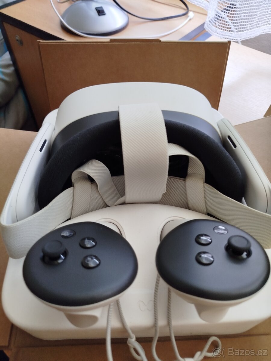 VR brýle Meta quest 3s 128GB - 2