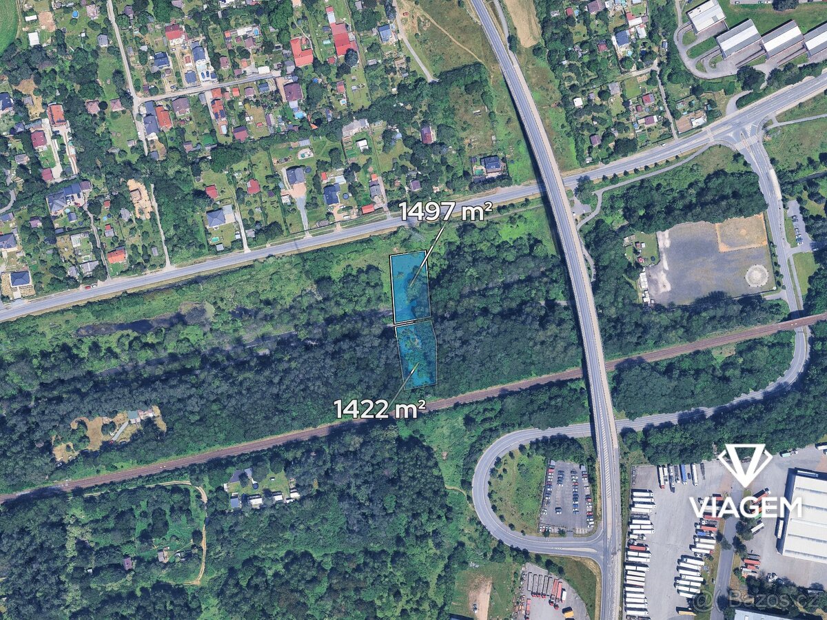 Pole 2 919 m² - 2