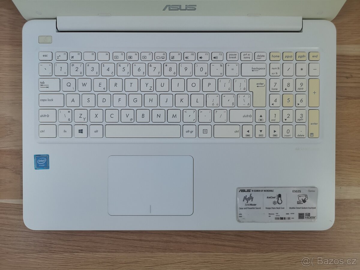 Notebook Asus E502S - 2