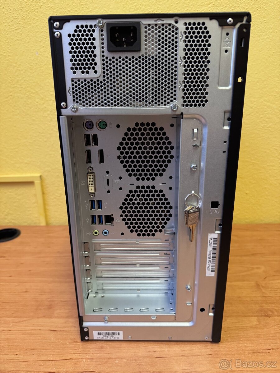 PC sestava Fujitsu,monitor Philips 243V7Q + klávesnice a myš - 2