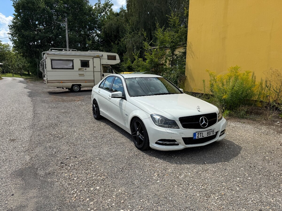 Mercedes Benz c220 w204 2012 - 2