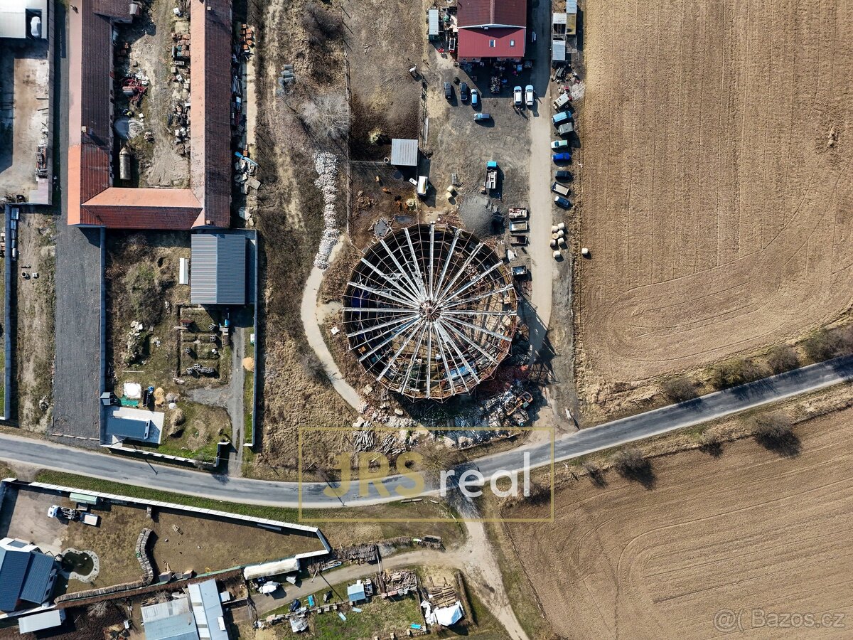 Prodej zemědělského objektu 1 500 m², Lanžhot - 2