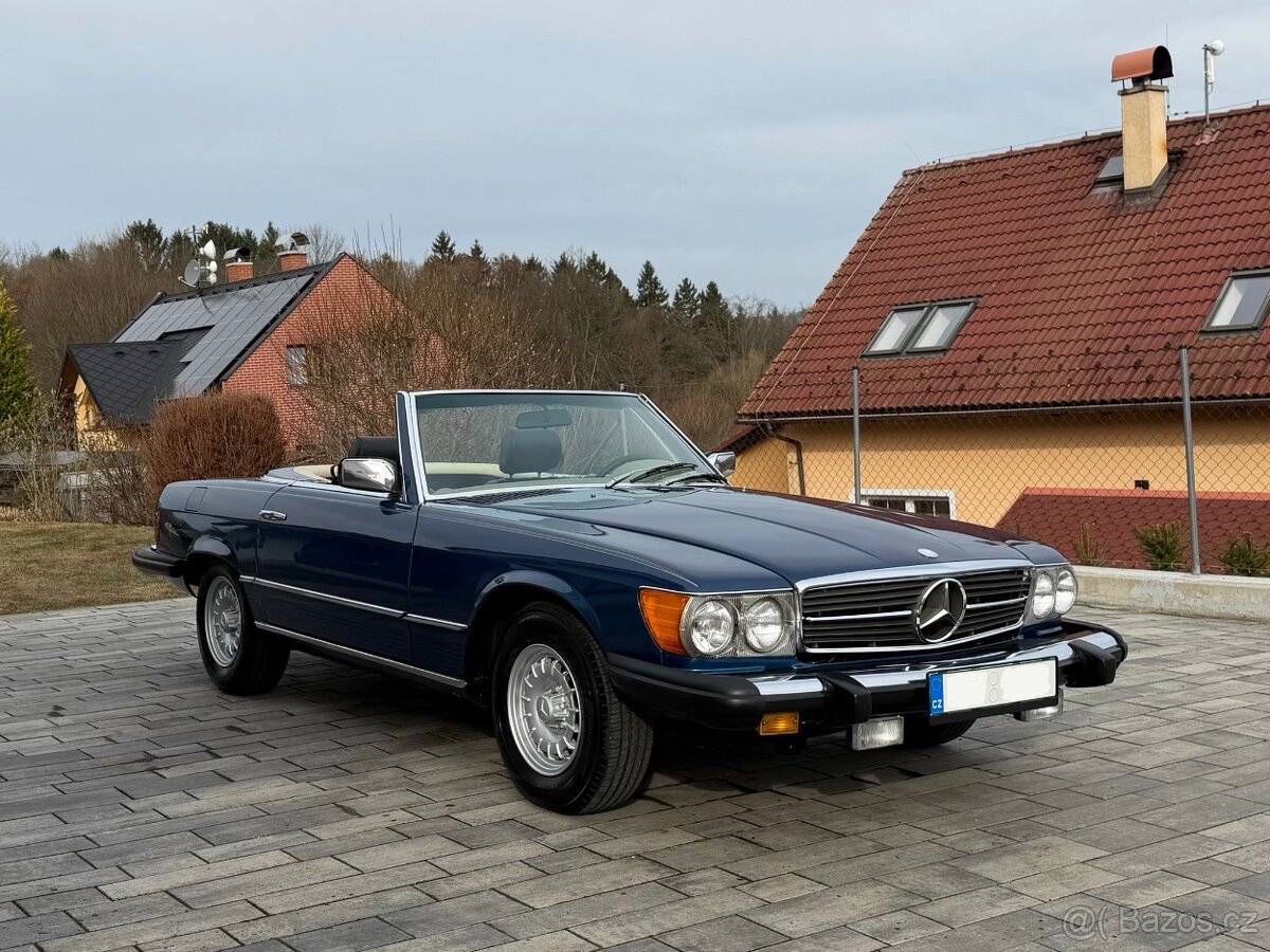 Mercedes-Benz 450 SL - 2