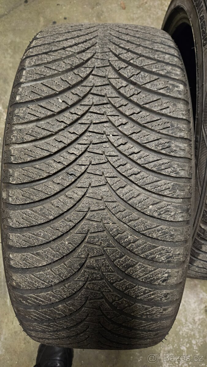 Falken Euroall Seasons AS210 235/40/18 celoroční - 2