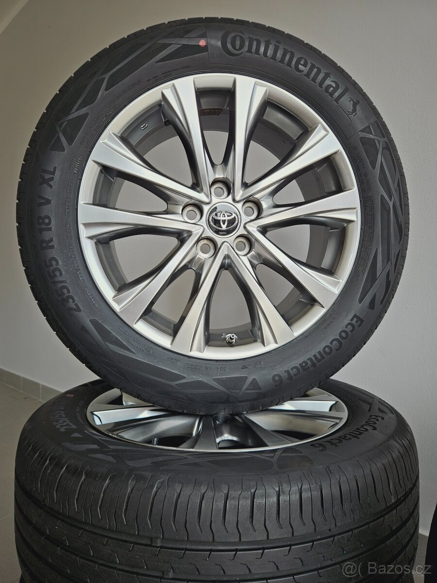Orig. Toyota 5x114 Letní 235/55/18 - Zánovní