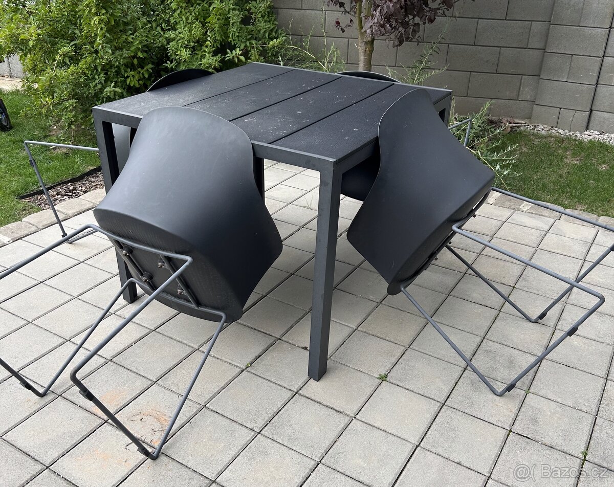 Venkovní jídelní stůl a židle - 2