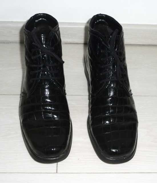 Kožené kotníkové lakované boty, vel. 41, zn. Gabor - 2