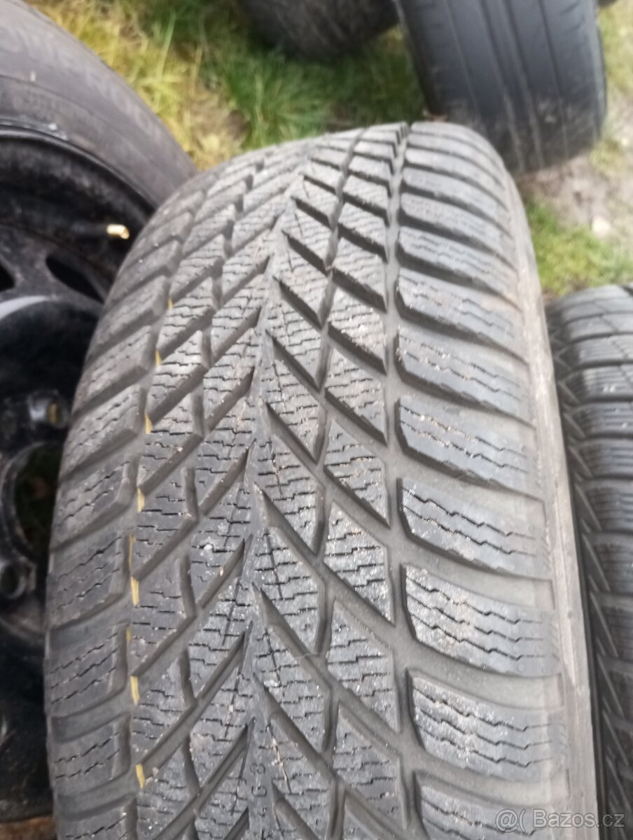 Prodám zimní kola R16 - 2