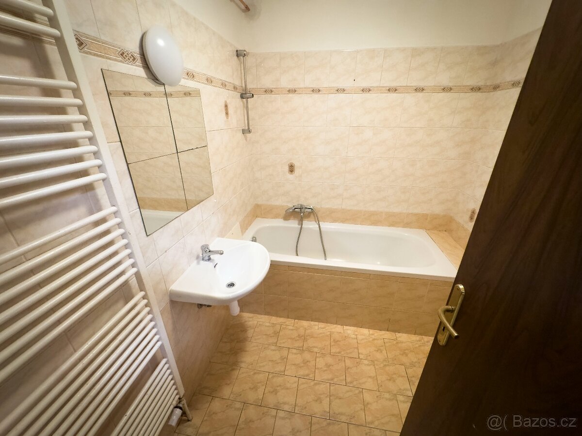 Pronájem 3kk v centru Jablonce nad Nisou - 2