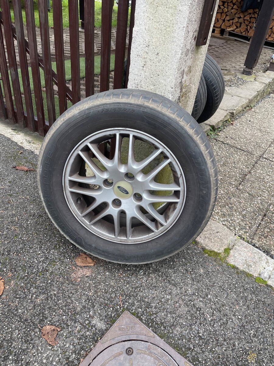 Ford Focus combi 1.8 TDCI 2003 nepojizdné - 2