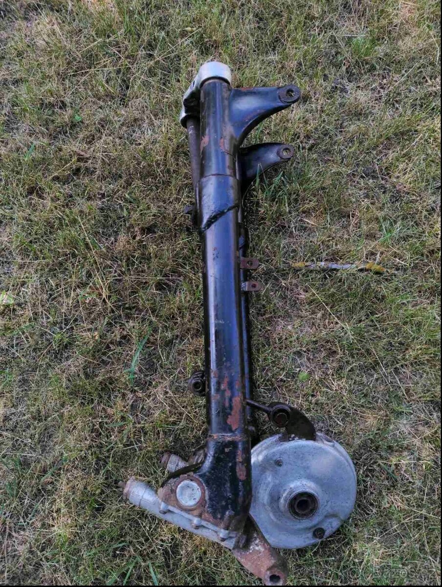 Brzdové pakny brzdový štít střed kola buben květák Ural M72 - 2