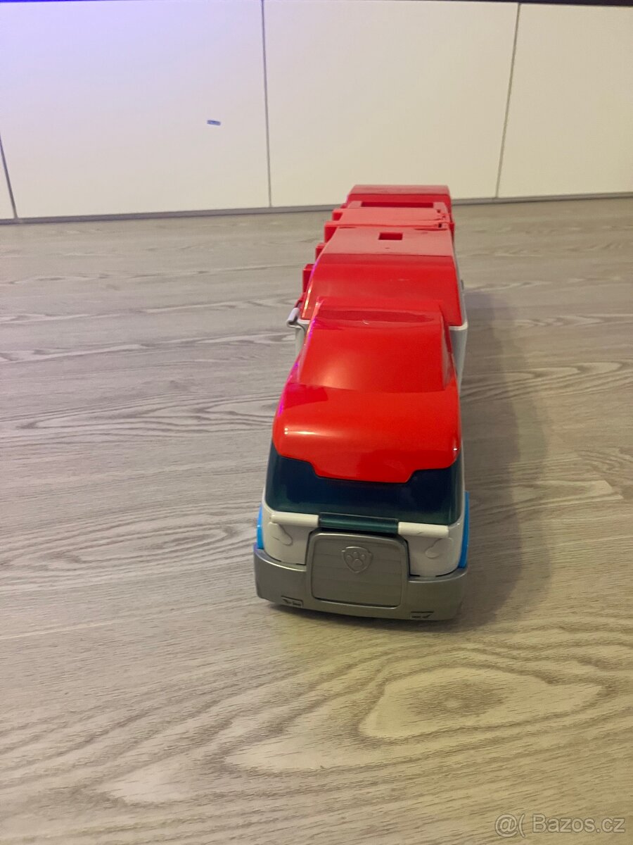 Kamion Tlapková patrola - 2