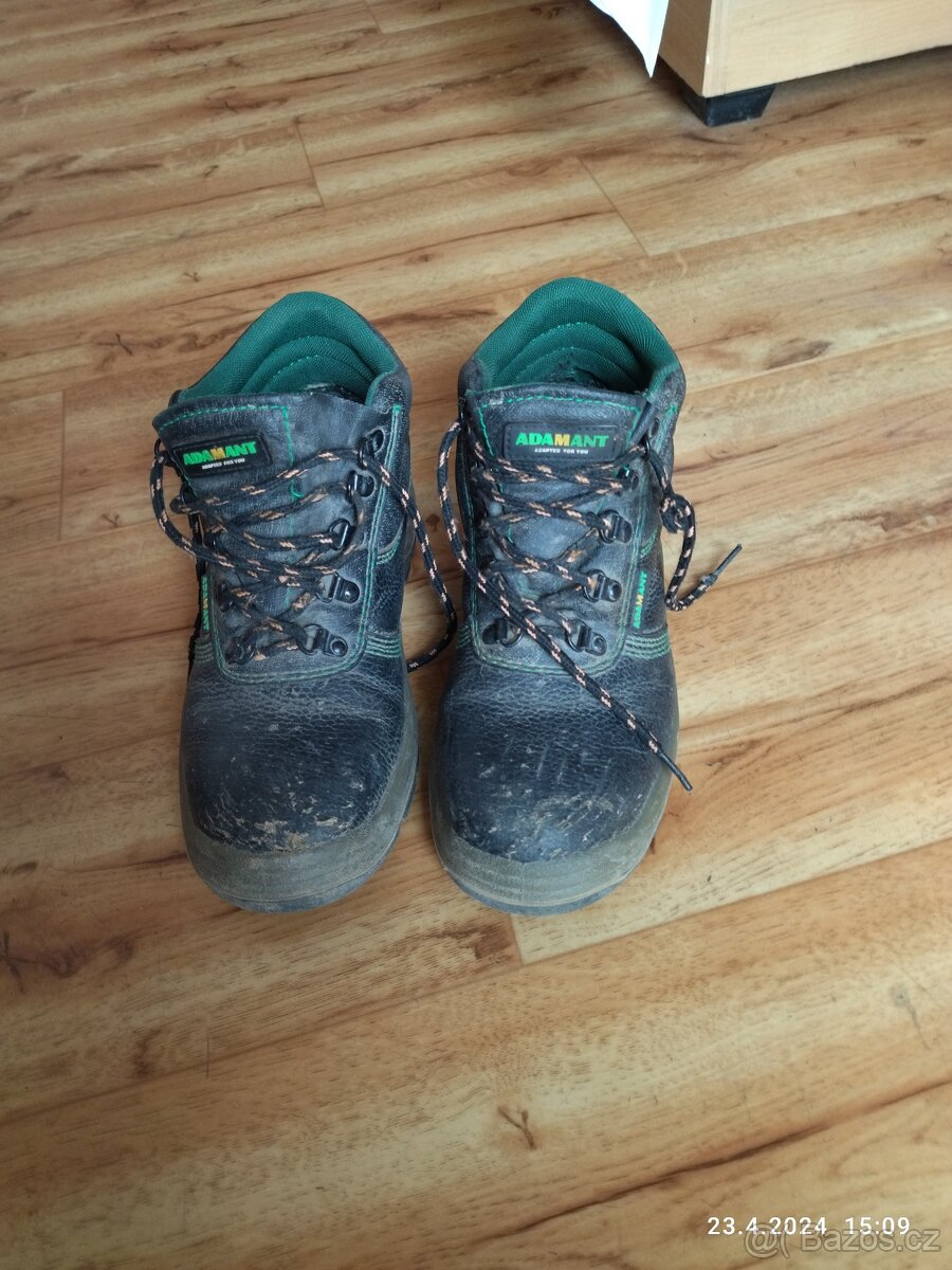 Pracovní obuv vel. 37, 5 - 2