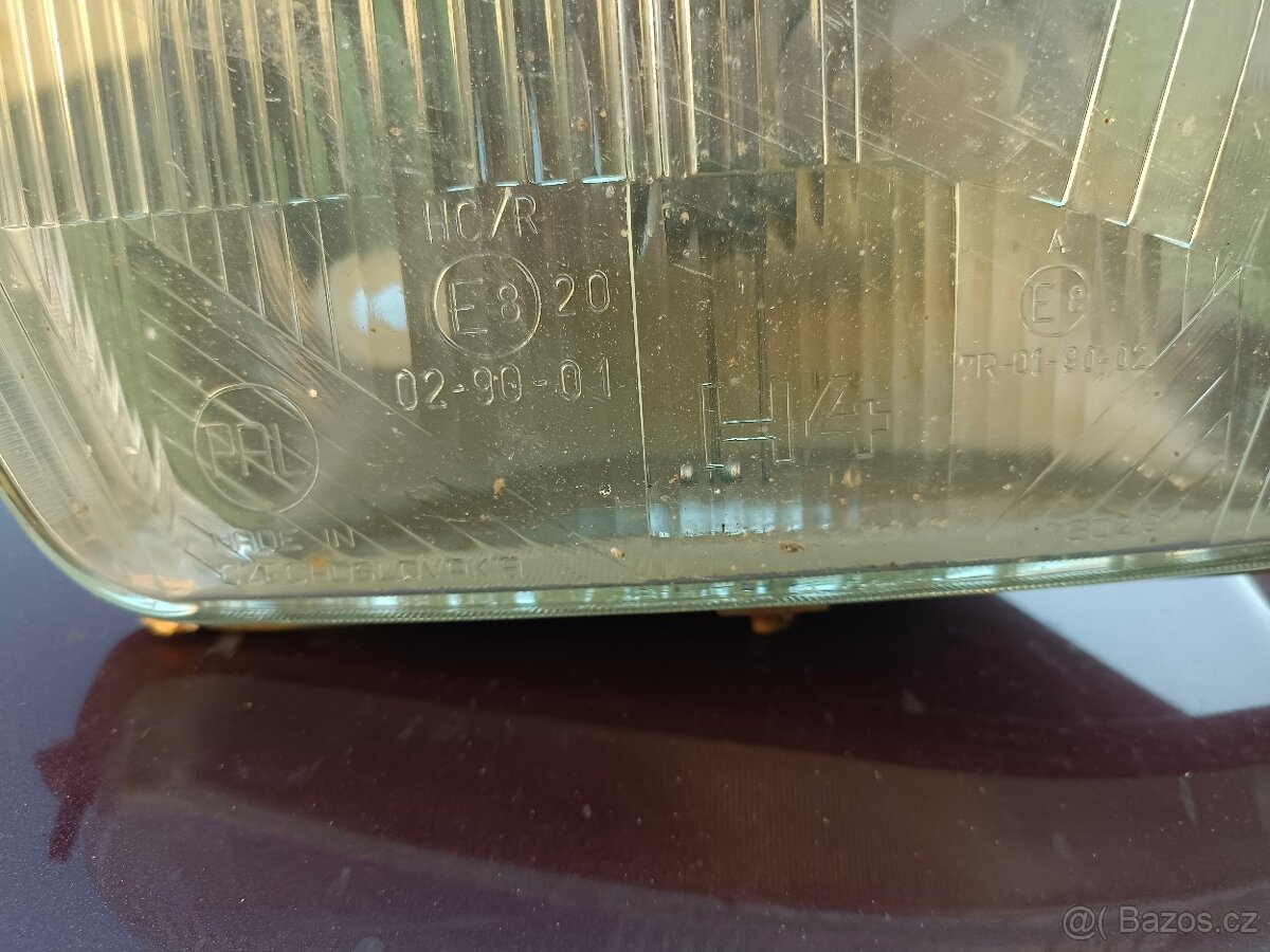 Světlomet H4 - Avia - 2