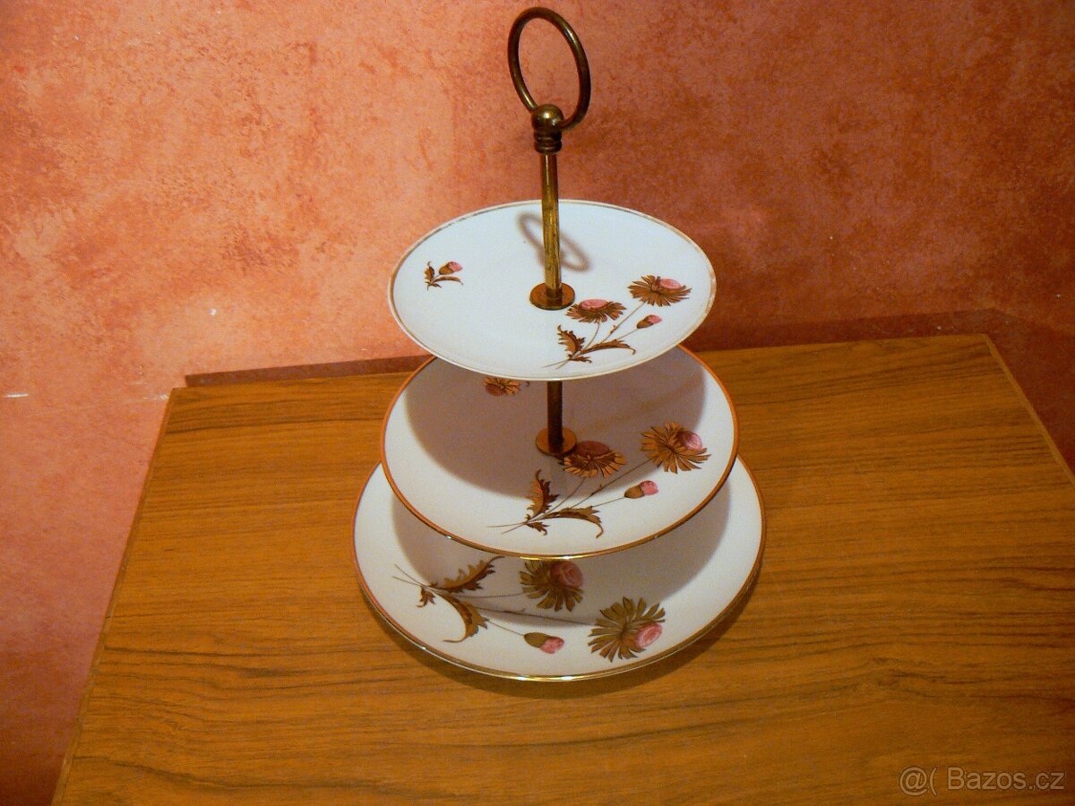 porcelánový etažér - 2