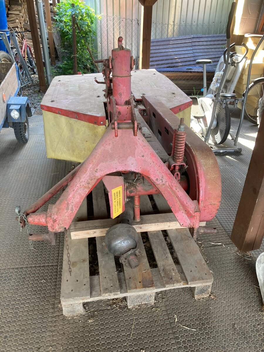 Sekačka a obraceč SOP - 2