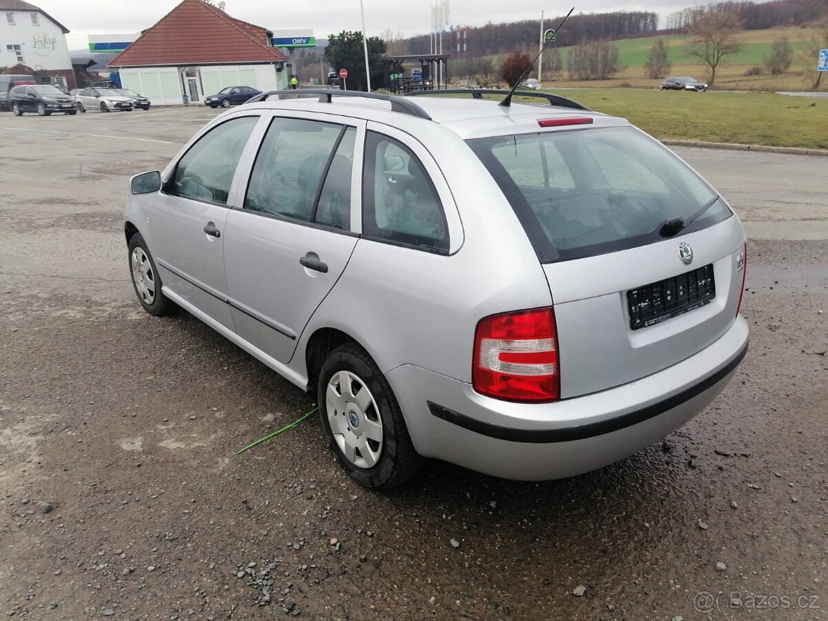 Škoda fabia - 2