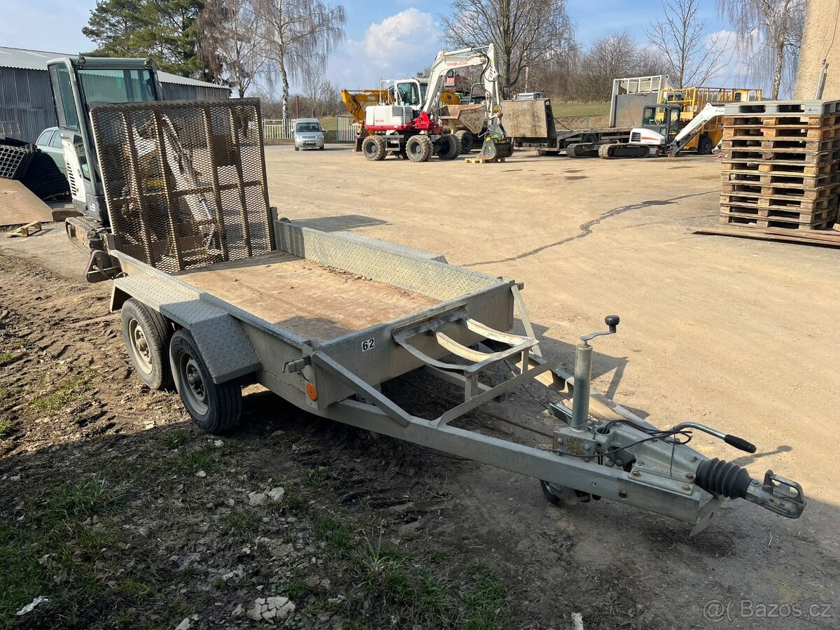 Přepravník strojů za auto Indespension– nosnost 2700 kg - 2