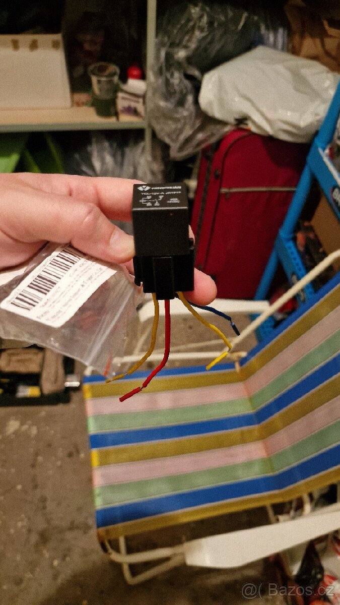 2 kusy relé s paticí 12V 40A - 2