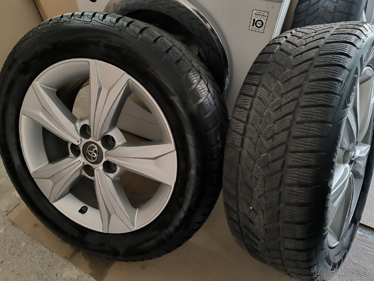 ALU kola Toyota CHR 5x114,3 R17 Originál,zim.pneu91%+TPMS - 2