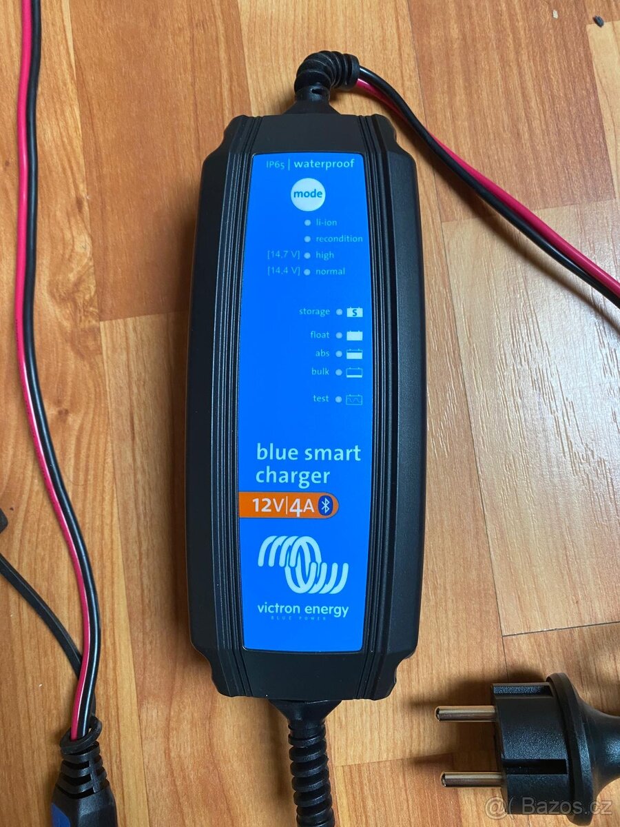 Victron Blue Smart Charger 12V 4A - 2