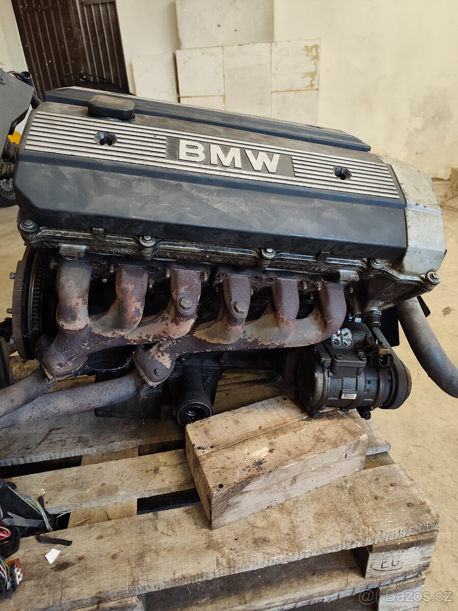 BMW M50B25 141kw motor - 2