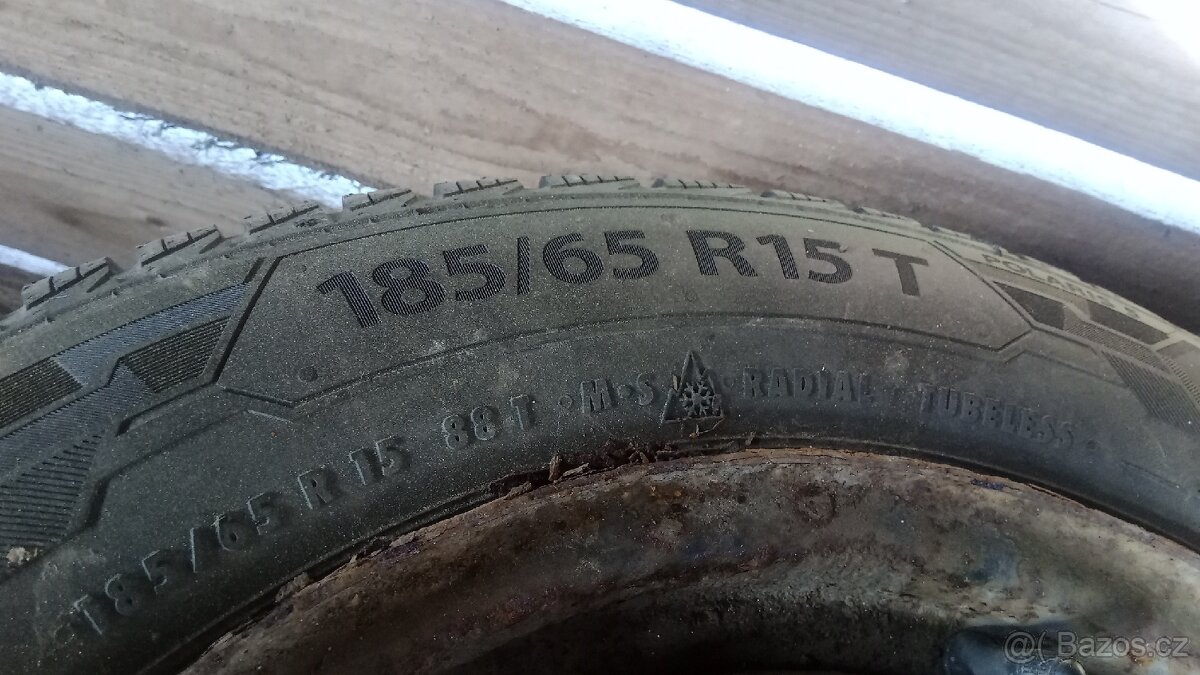 pneu 185/65/15 - 2