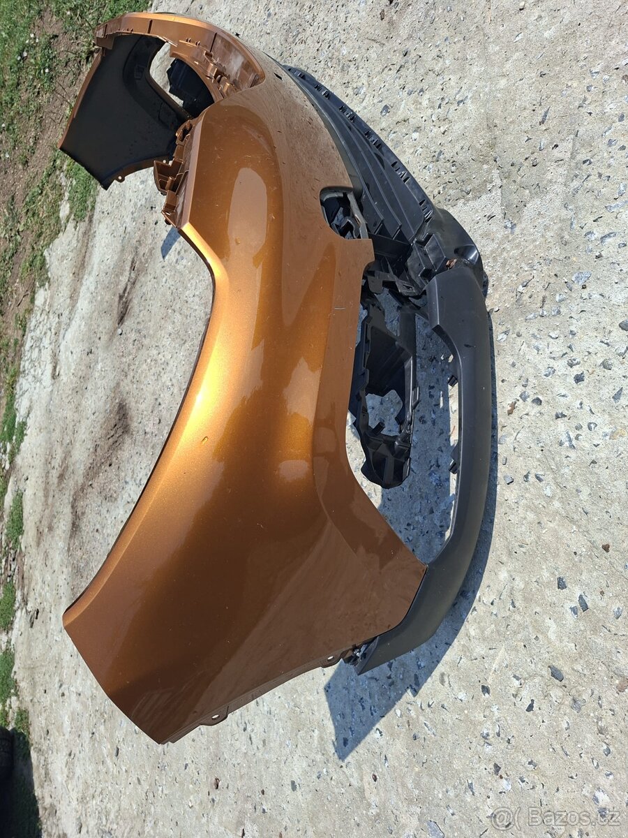 Renault Captur 2018 nárazník - 2