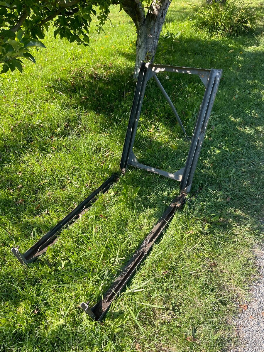 Hasicska strikacka lyziny - 2