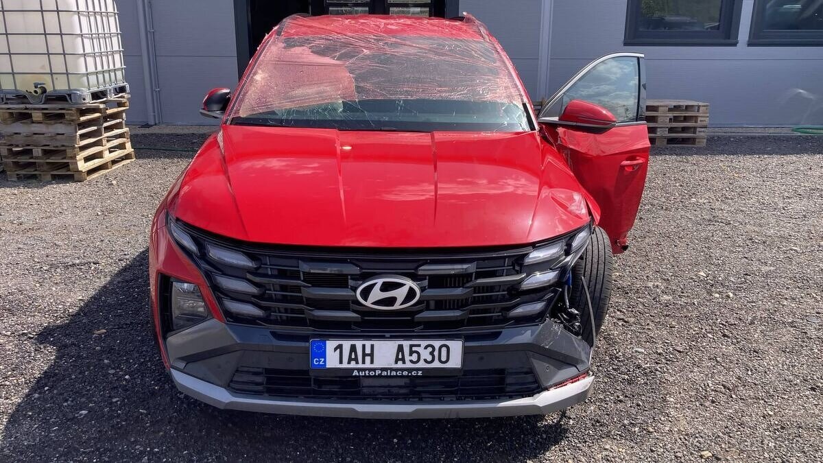Hyundai Tucson - 2