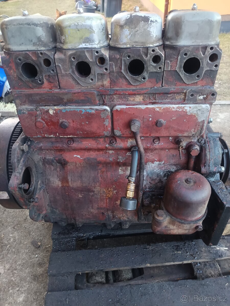 Prodám motor Zetor 5501 - 2