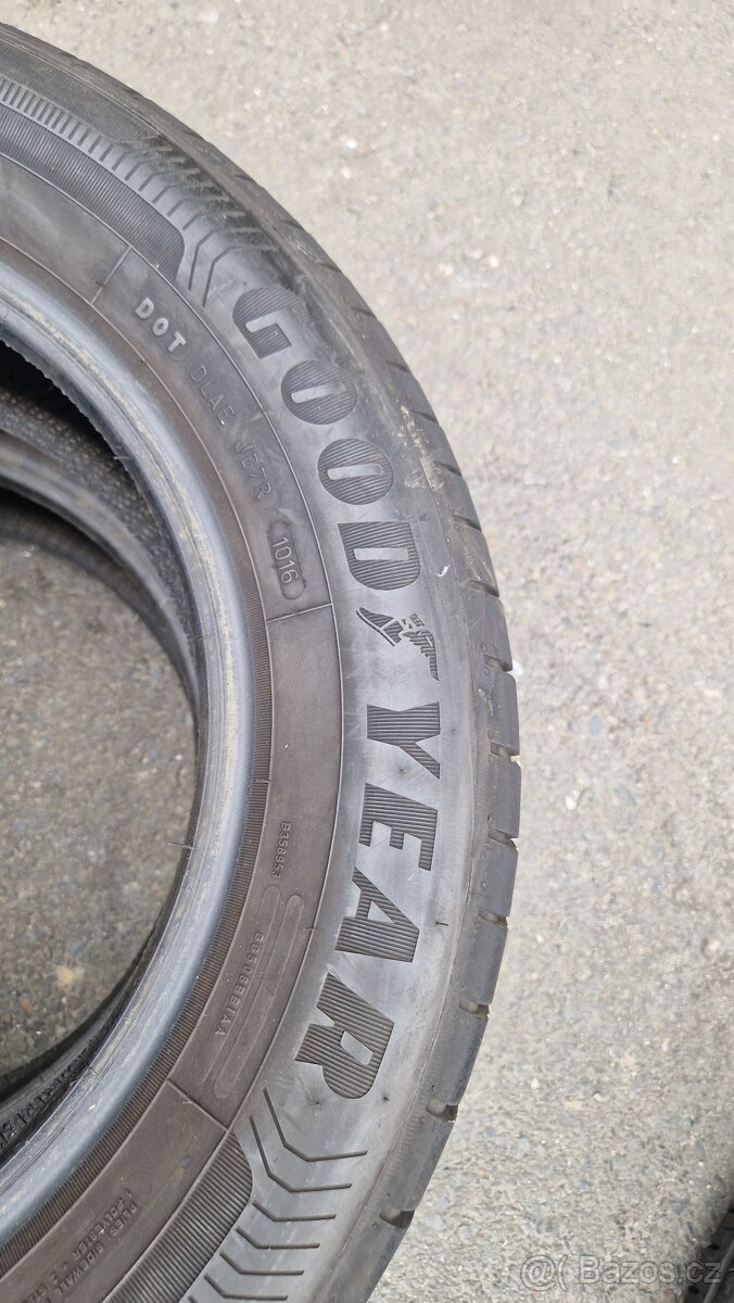 13-L - GOODYEAR EFFICIENT GRIP - 195/65 R16 91H - 2