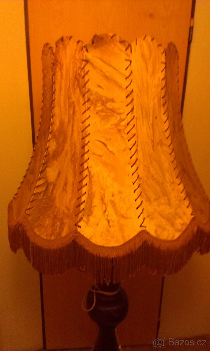 Stojací lampa - 2