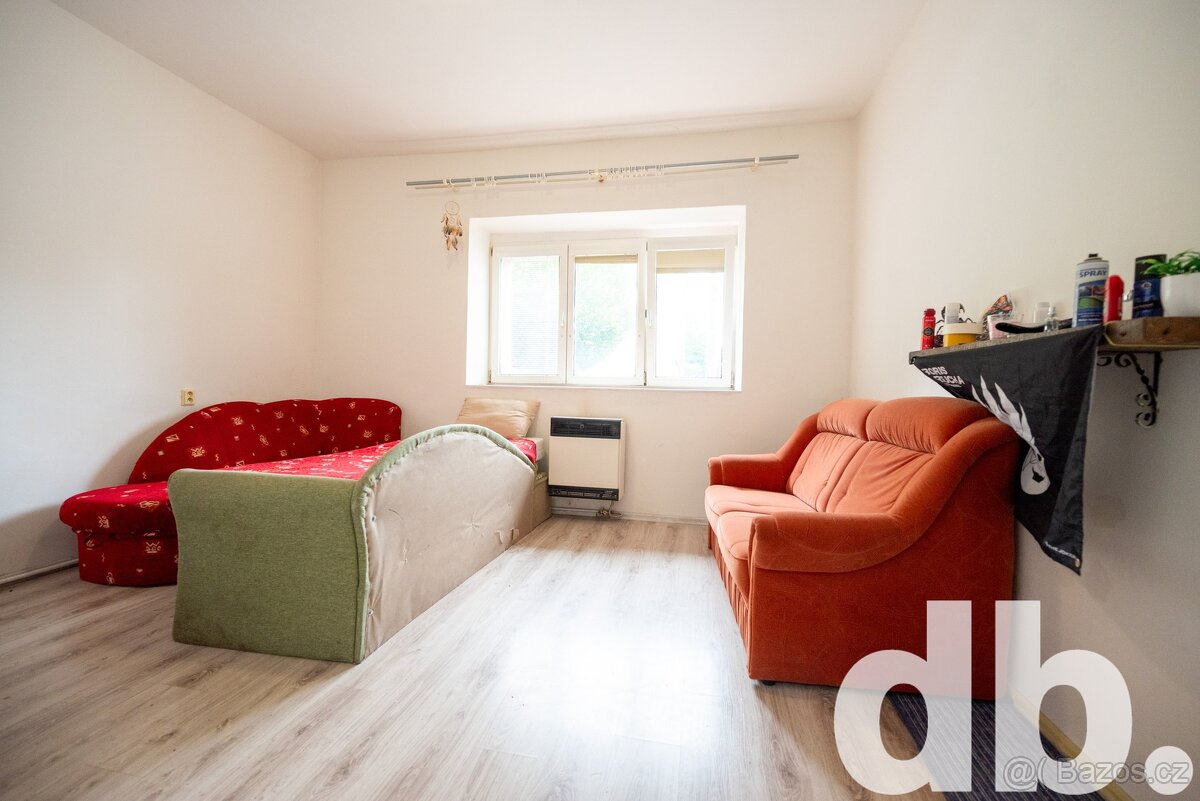 Prodej bytu 1+1 45 m², Karlovy Vary - Stará Role - 2