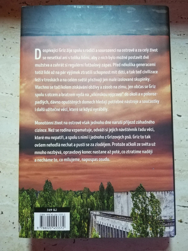 Chlapec a jeho pes na konci světa - nová - 2