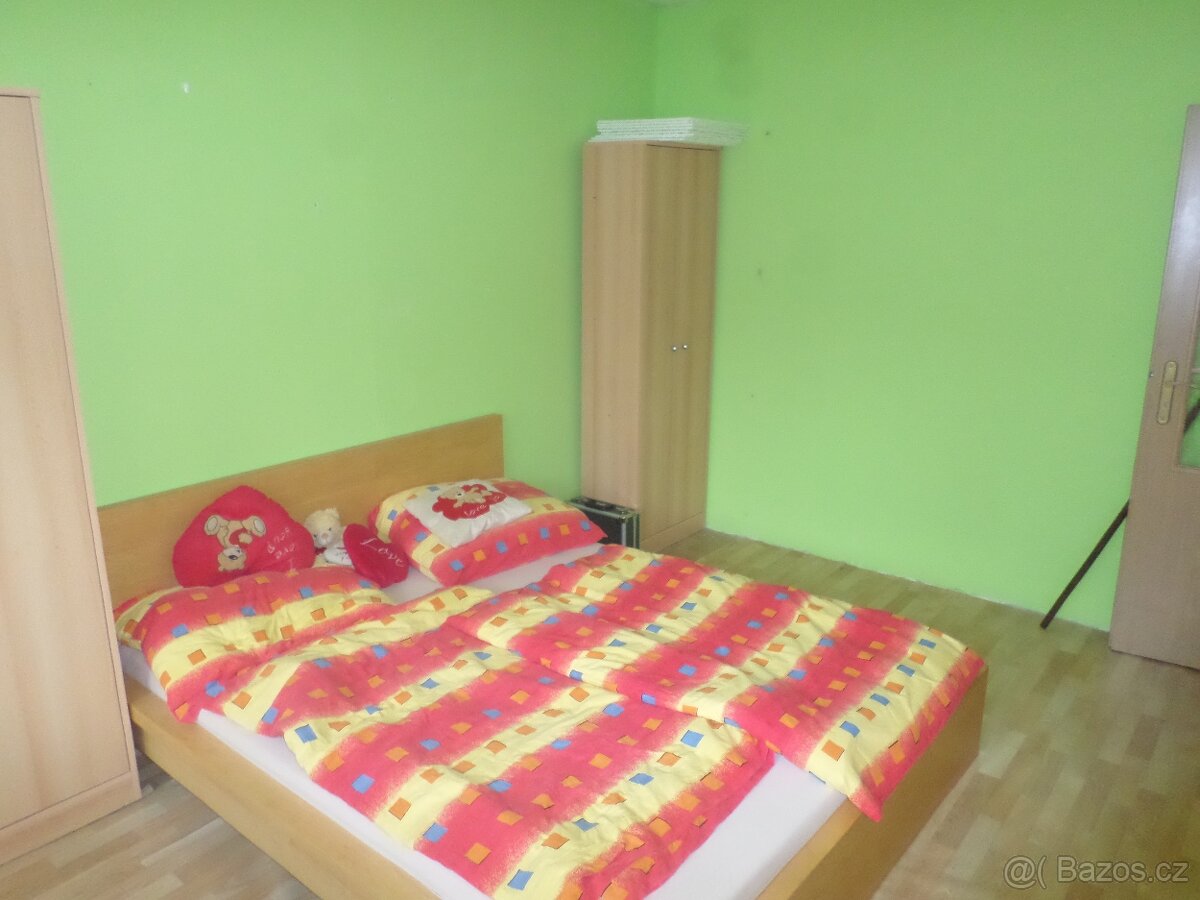 Pronájem bytu 4+1 74 m2 v zalužanské ul., MB - 2