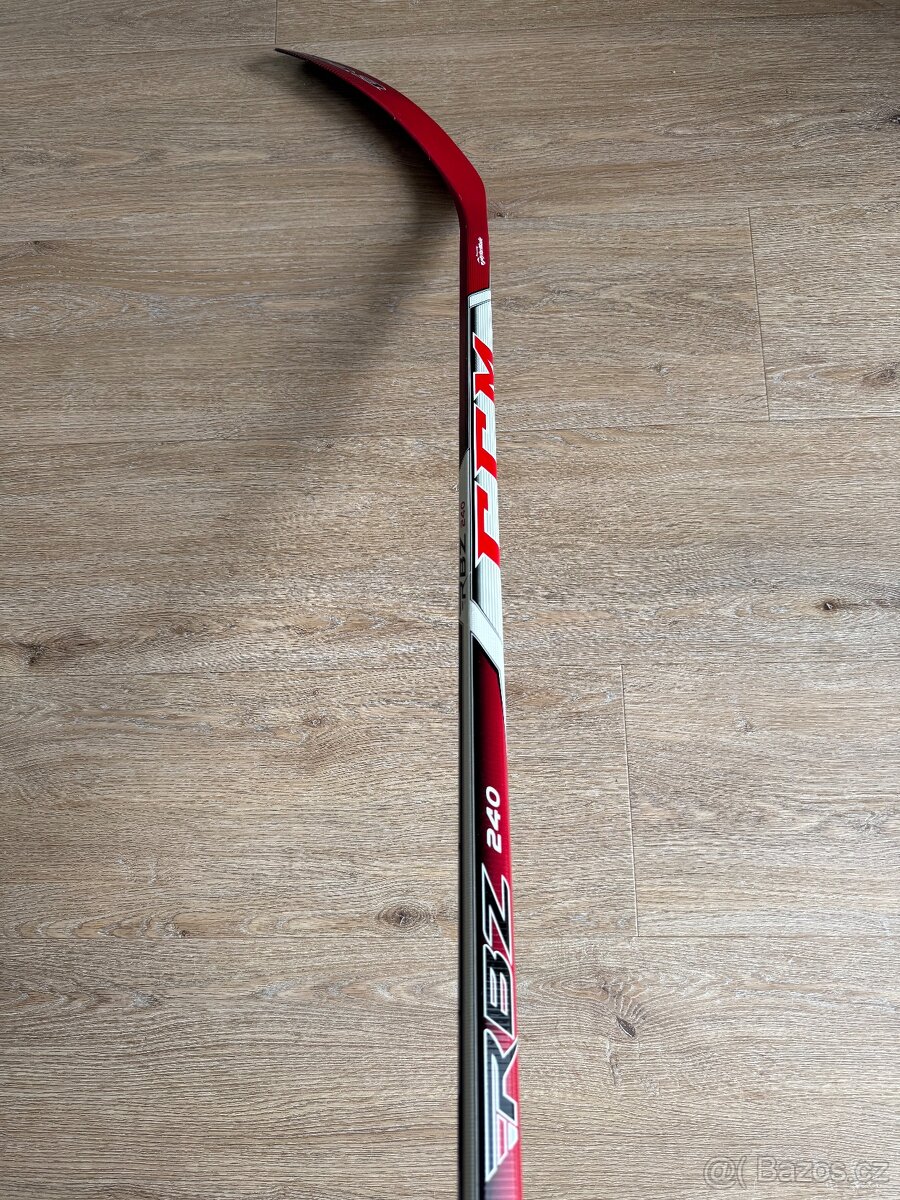Nová hokejka CCM RBZ 240, JR, flex 50, pravá P29 - 2