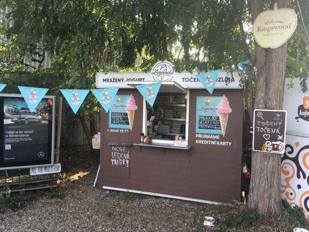 Montovaný stánek na gastro. 3x3m - 2